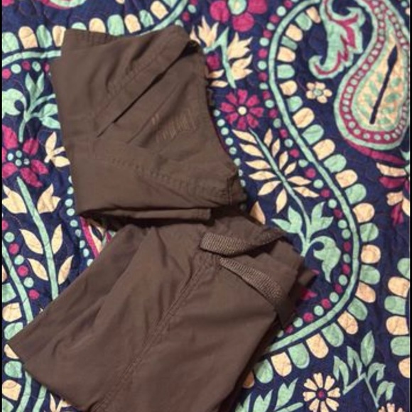 Cherokee scrub set of 4 - Picture 4 of 7